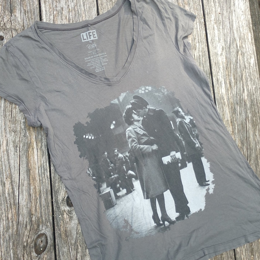 Life shirt